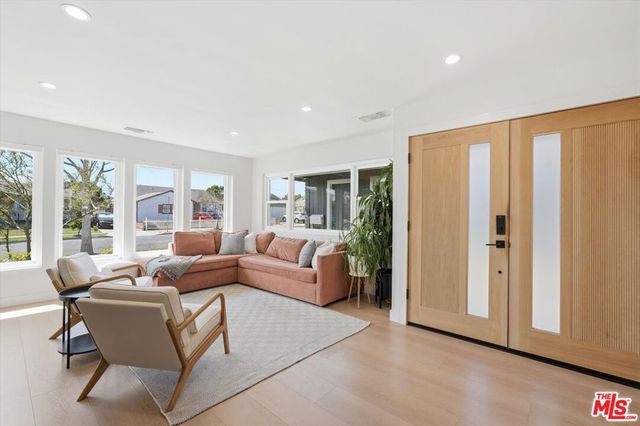 19502 Donora Avenue, Torrance, CA 90503