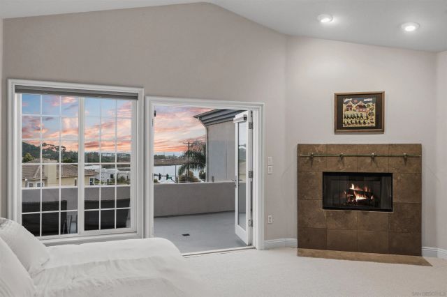 1128 Las Flores, Carlsbad, CA 92008