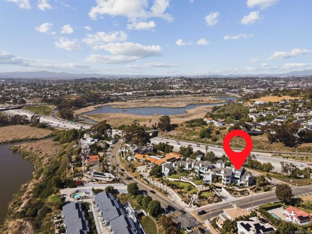 1128 Las Flores, Carlsbad, CA 92008