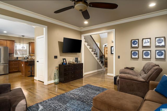 562 WOODBRIDGE TRACE, Chelsea, AL 35043