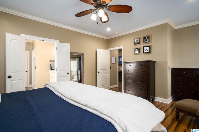 562 WOODBRIDGE TRACE, Chelsea, AL 35043