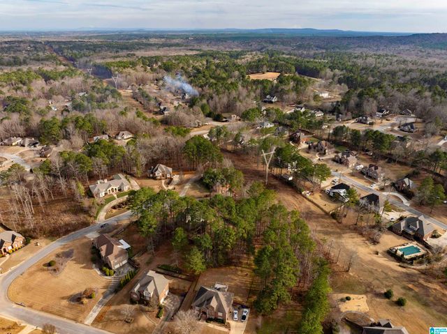 562 WOODBRIDGE TRACE, Chelsea, AL 35043