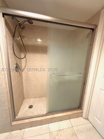 1817 S Ocean Dr 426, Hallandale Beach, FL 33009