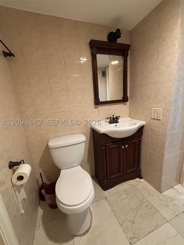 1817 S Ocean Dr 426, Hallandale Beach, FL 33009