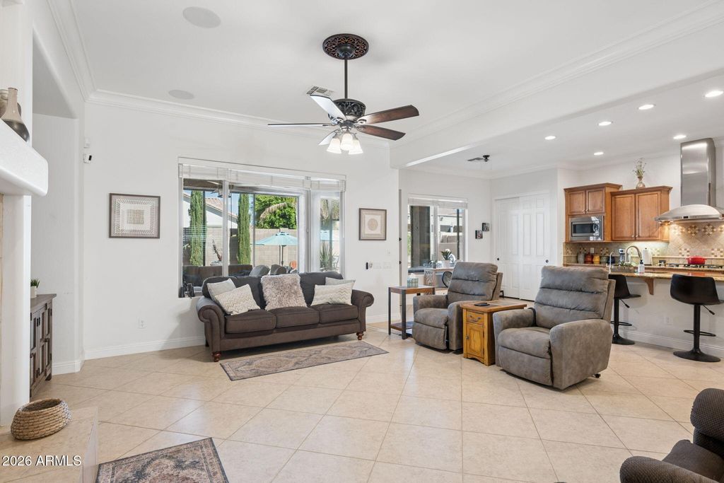 Image 15 of property listing at 5508 W PARSONS Road, Phoenix, AZ 85083