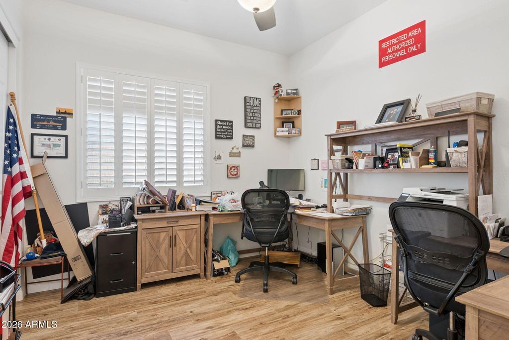 Image 30 of property listing at 5508 W PARSONS Road, Phoenix, AZ 85083