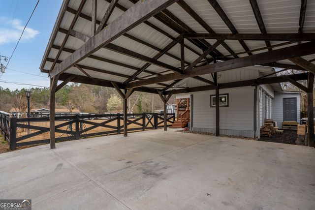 5432 Crystal Lake Drive, Gainesville, GA 30506