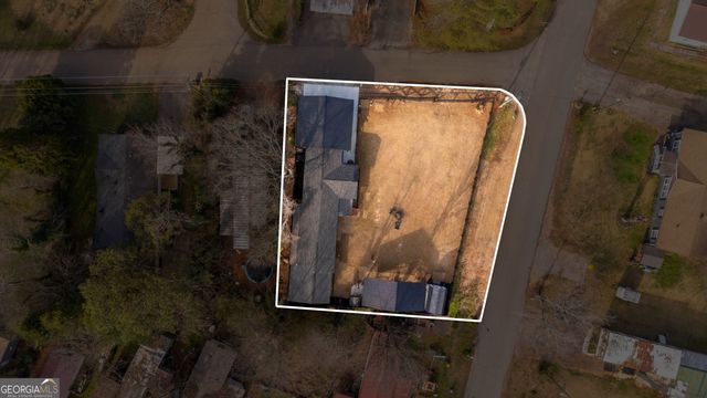 5432 Crystal Lake Drive, Gainesville, GA 30506