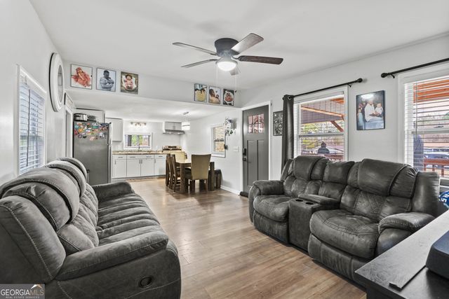 5432 Crystal Lake Drive, Gainesville, GA 30506