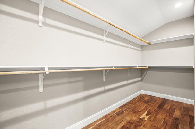 10204 Oak Grove CIR, Austin, TX 78736