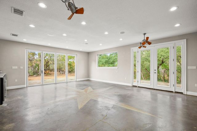 10204 Oak Grove CIR, Austin, TX 78736