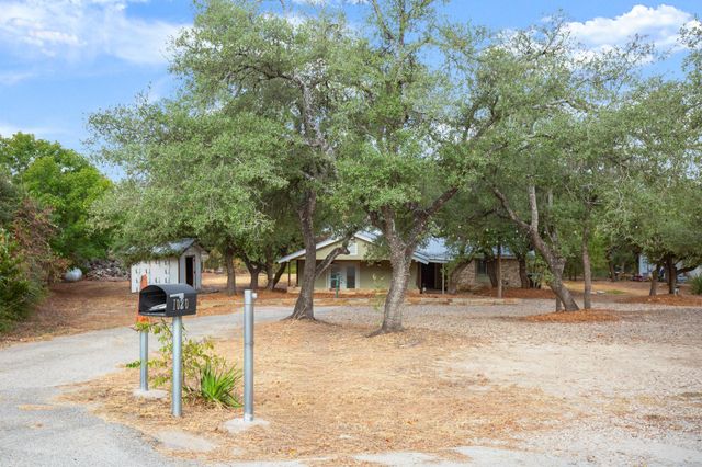 10204 Oak Grove CIR, Austin, TX 78736