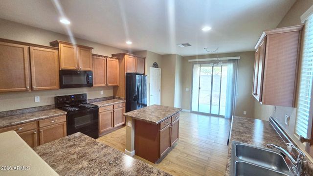 18047 W VIA DEL SOL --, Surprise, AZ 85387