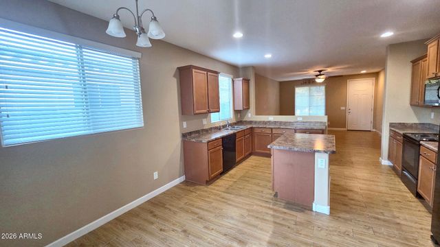 18047 W VIA DEL SOL --, Surprise, AZ 85387