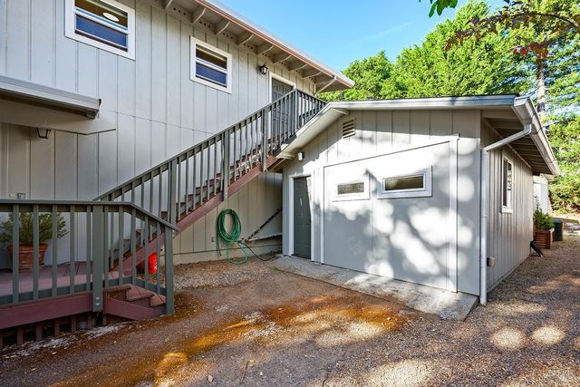 285 Neva St, Sebastopol, CA 95472