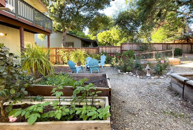 285 Neva St, Sebastopol, CA 95472