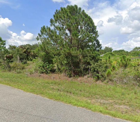 000 S PARAGON ROAD, North Port, FL 34291