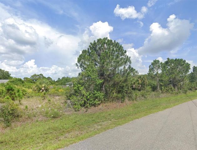 000 S PARAGON ROAD, North Port, FL 34291