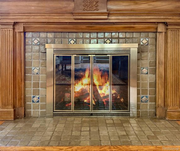 1258 Bedford Road, Grosse Pointe Park, MI 48230