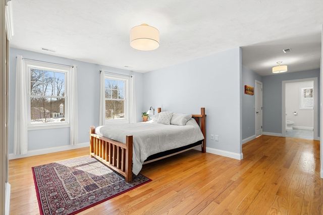 6 Beacon Court, Acton, MA 01720