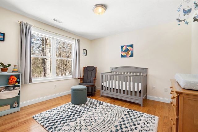 6 Beacon Court, Acton, MA 01720