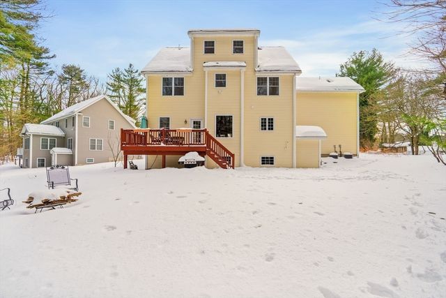 6 Beacon Court, Acton, MA 01720