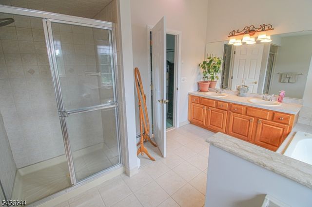 7 Dunn Pl, Wantage Twp., NJ 07461