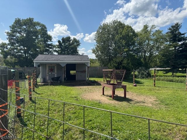7 Dunn Pl, Wantage Twp., NJ 07461