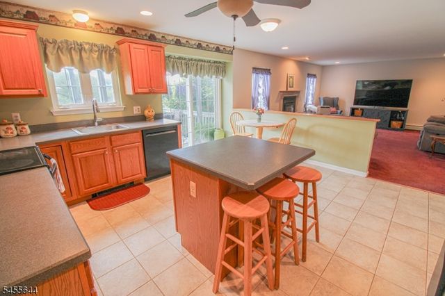 7 Dunn Pl, Wantage Twp., NJ 07461