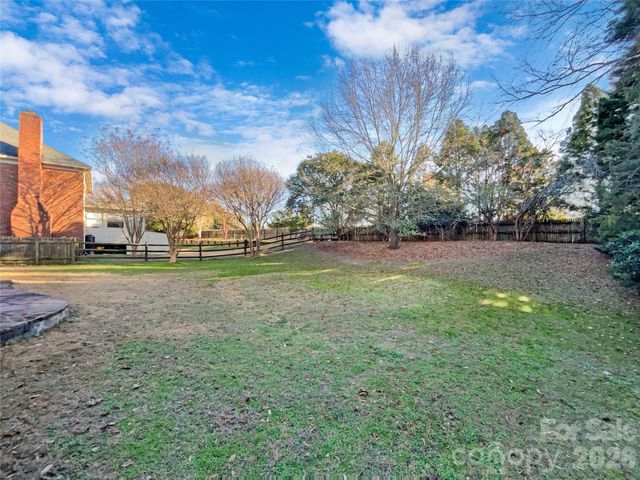 6219 Boykin Spaniel Road, Charlotte, NC 28277