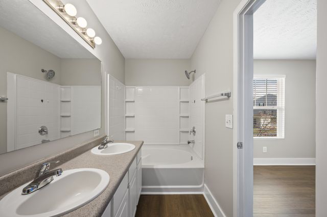 5856 Monroe Xing, Antioch, TN 37013