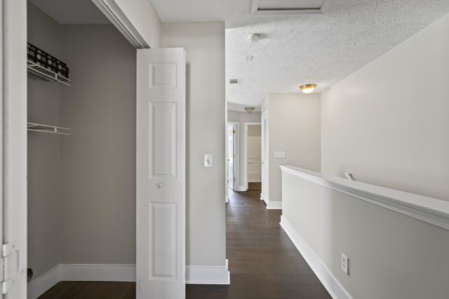 5856 Monroe Xing, Antioch, TN 37013