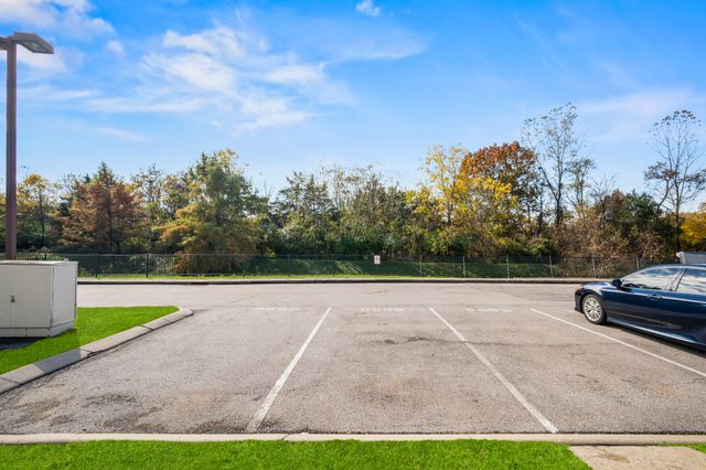 5856 Monroe Xing, Antioch, TN 37013