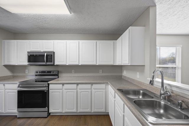 5856 Monroe Xing, Antioch, TN 37013