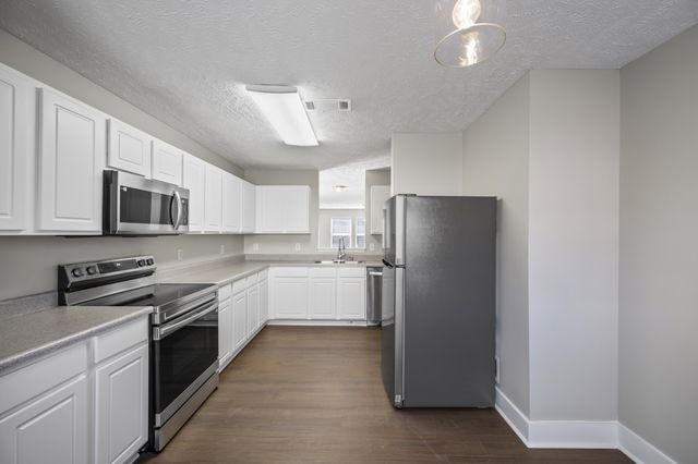 5856 Monroe Xing, Antioch, TN 37013