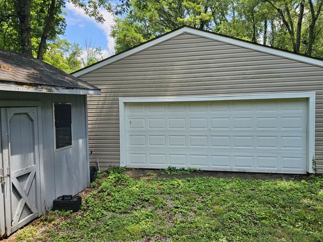 1215 Parkview Ter, Murfreesboro, TN 37130
