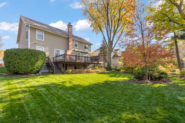 1570 Orchard Road, Wheaton, IL 60189