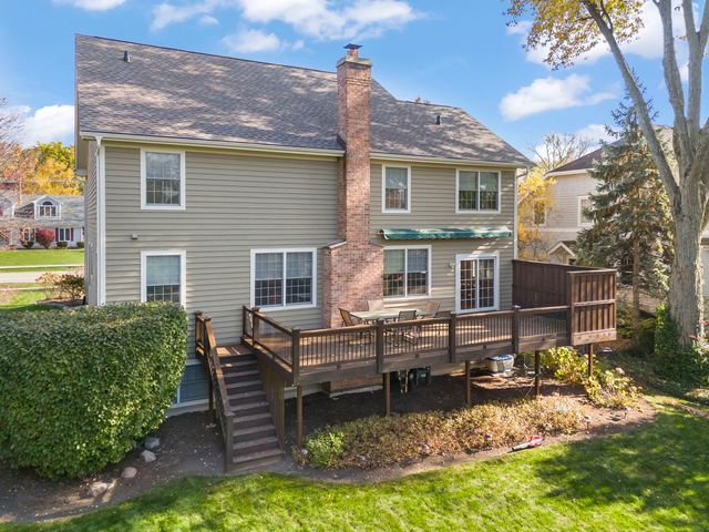 1570 Orchard Road, Wheaton, IL 60189
