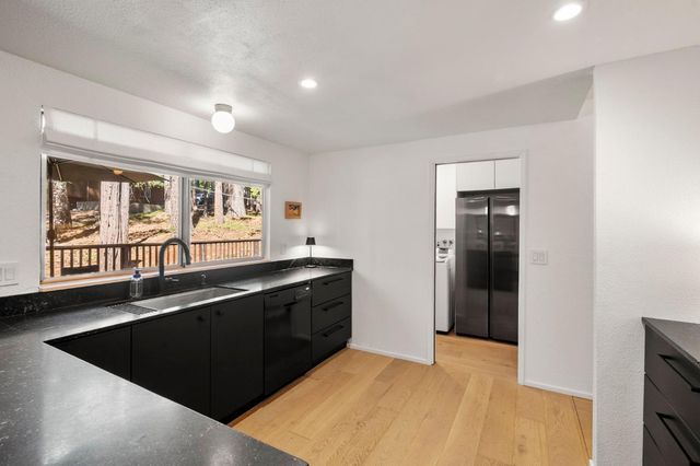 1224 Shannon Way, Arnold, CA 95223