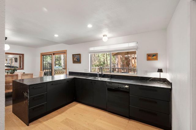 1224 Shannon Way, Arnold, CA 95223