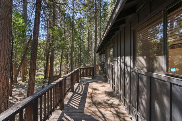 1224 Shannon Way, Arnold, CA 95223