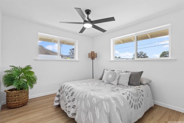 4560 Ukali Street, Honolulu, HI 96818