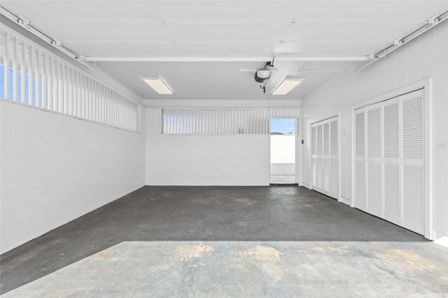 4560 Ukali Street, Honolulu, HI 96818