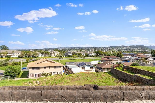 4560 Ukali Street, Honolulu, HI 96818