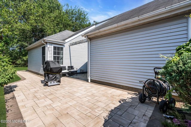 18 Jasmine Lane, Freehold, NJ 07728