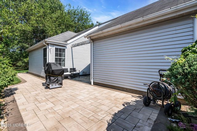 18 Jasmine Lane, Freehold, NJ 07728