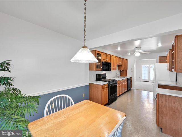 6 PENNRIDGE AVE, Mountville, PA 17554