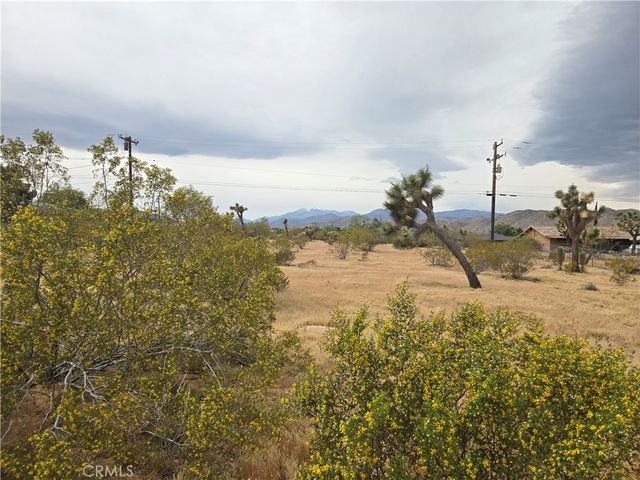 7414 Alaba Avenue, Yucca Valley, CA 92284