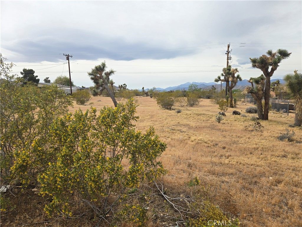 7414 Alaba Avenue, Yucca Valley, CA 92284