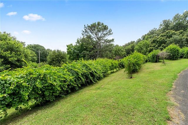 1809 Mcdaniel Station SW Road, Calhoun, GA 30701
